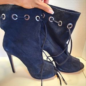 Steve Madden Suede Black Booties 8.5